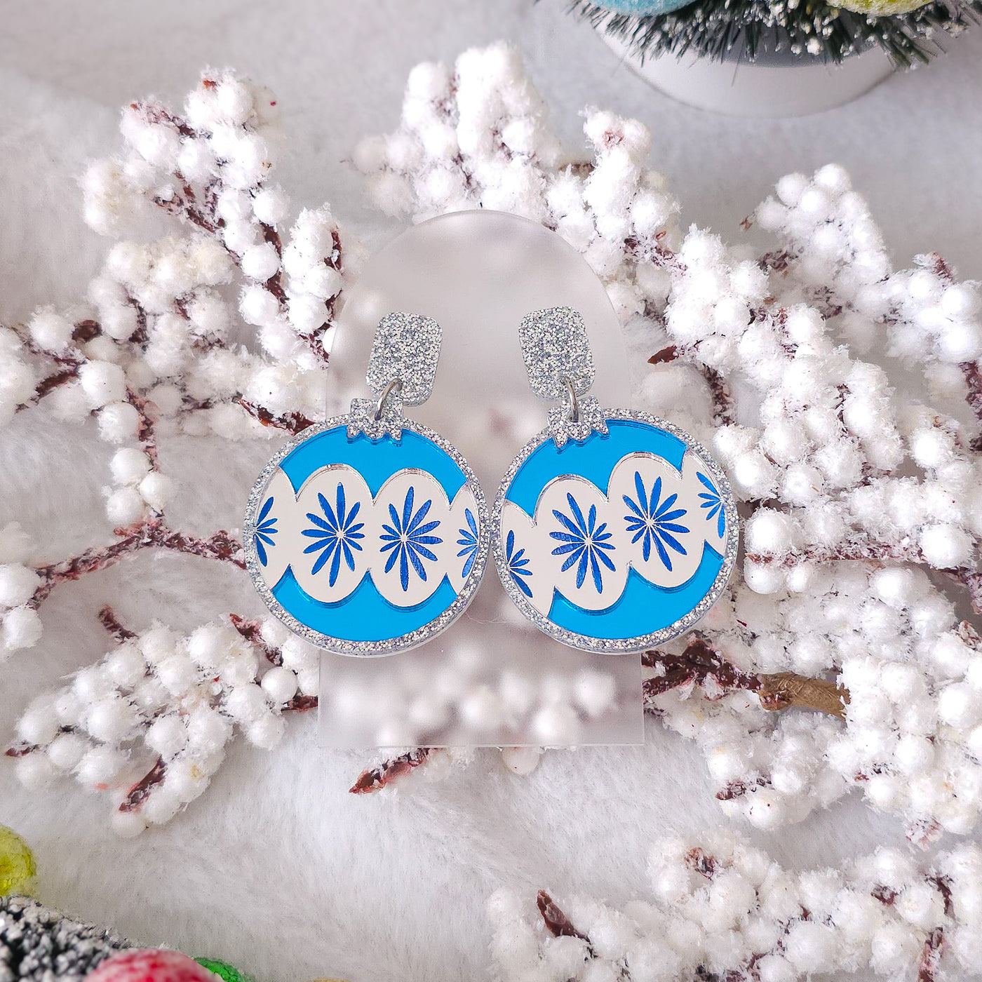 Christmas Of Old Vintage Bauble Earrings - Silver